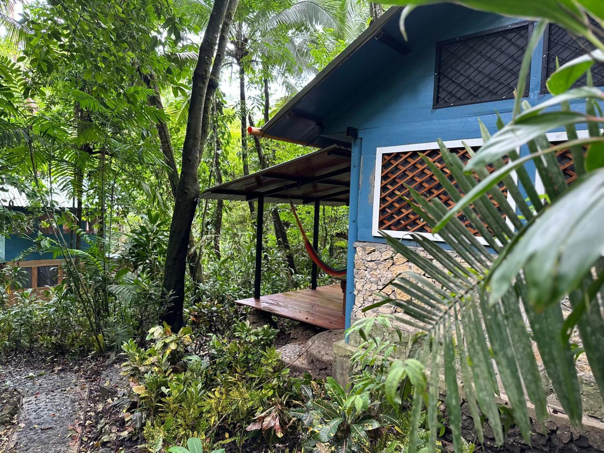 Finca Tatin Hotel Izabal Екстериор снимка